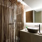 Guru Aparthotel