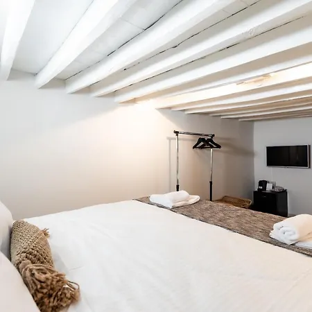 Guru Lejlighedshotel 3*